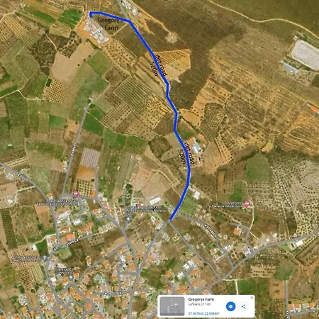 Апартаменты Gregory's Farm Lefkakia