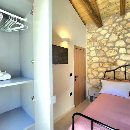 Апартаменты Gregory's Farm