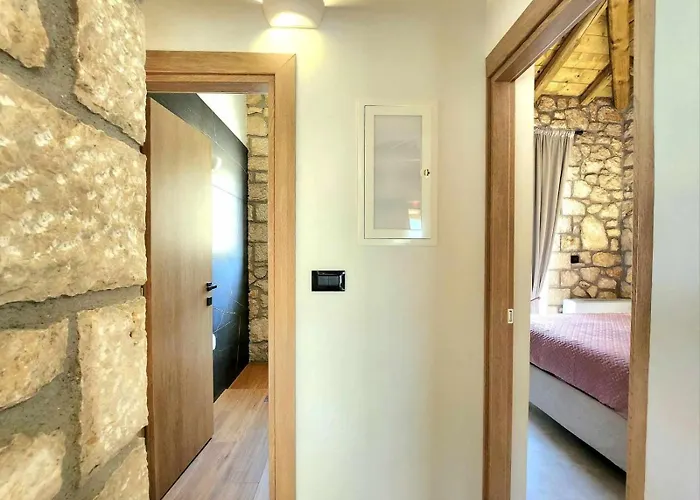 Gregory's Farm Levkákia