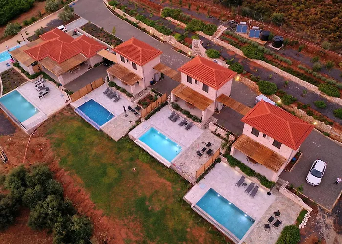 Апартаменты Gregory's Farm Lefkakia