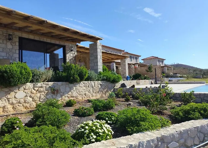 Gregory's Farm Апартаменты *